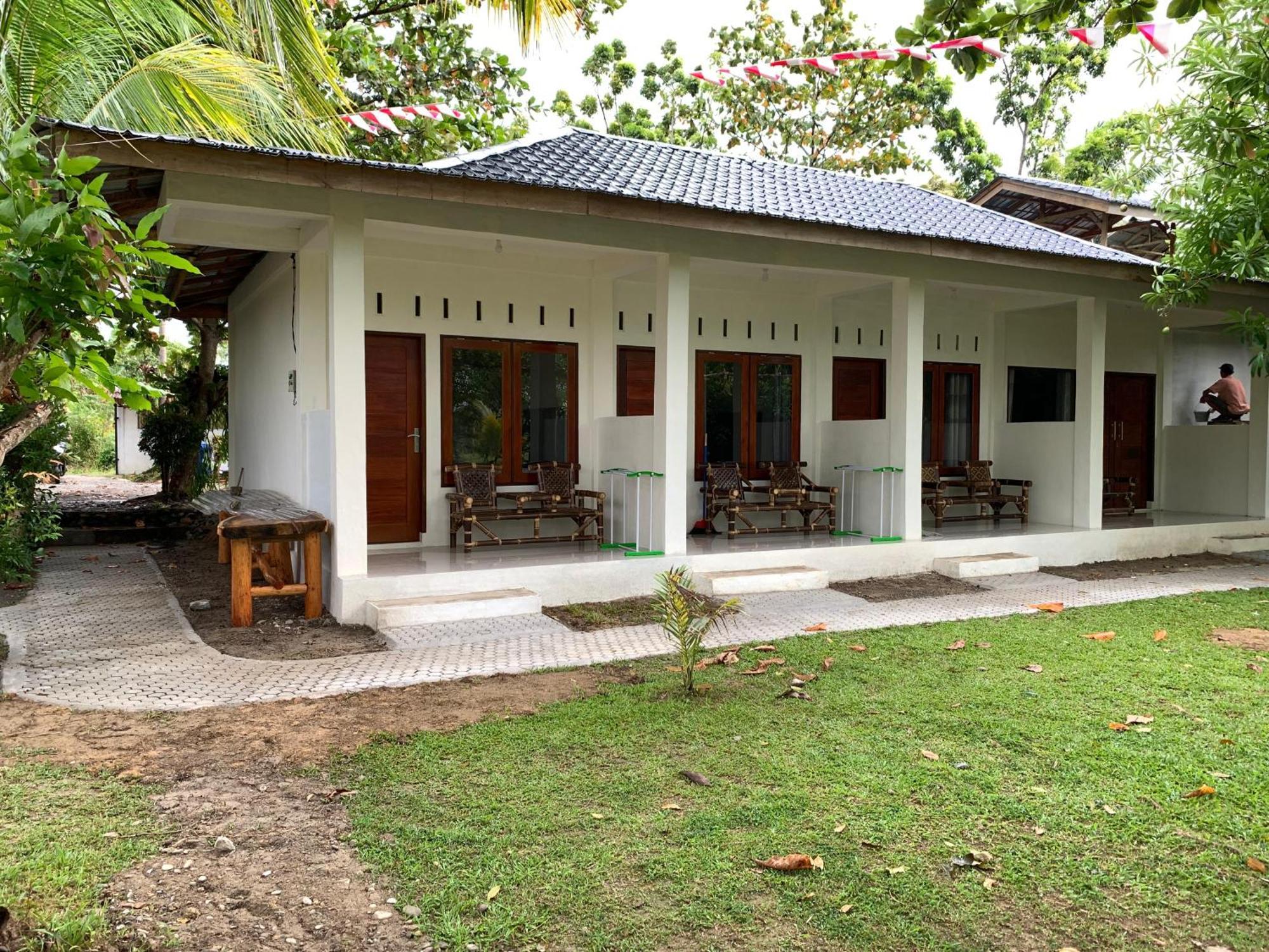 Gino'S Place - Guest House & Jungle Trekking 부킷 라왕 외부 사진